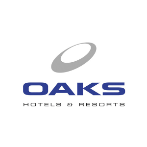 Oaks Hotel logo